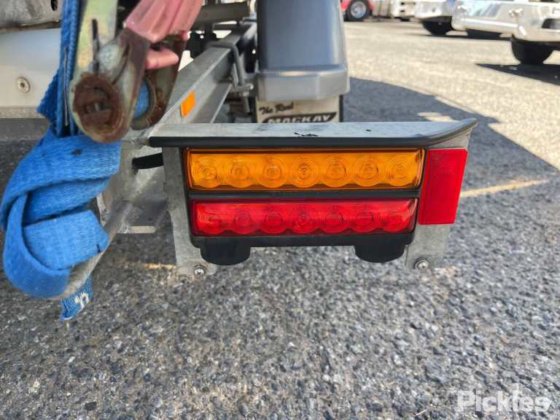 ジェネシス スポーツ カディ