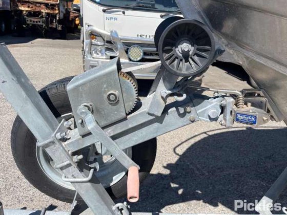 ジェネシス スポーツ カディ