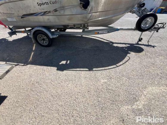 ジェネシス スポーツ カディ