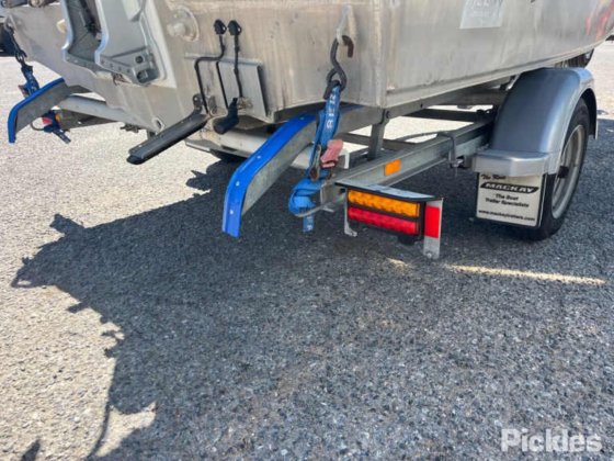 ジェネシス スポーツ カディ