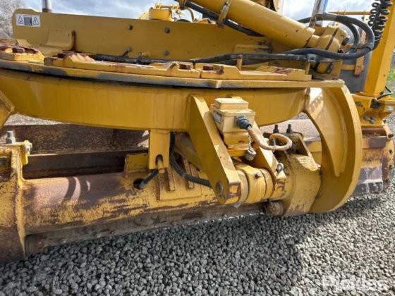 2008年卡特彼勒140M