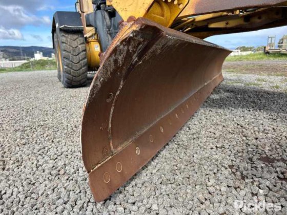 2008年卡特彼勒140M