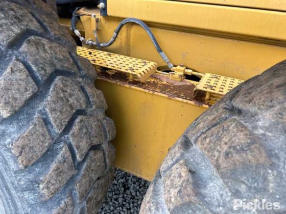 2008年卡特彼勒140M