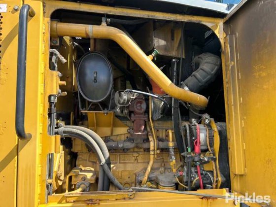 2008年卡特彼勒140M