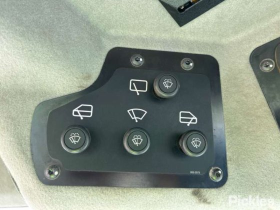 2008年卡特彼勒140M