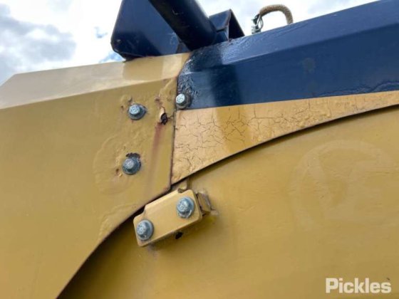 2008年卡特彼勒140M