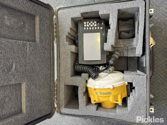 2008年卡特彼勒140M