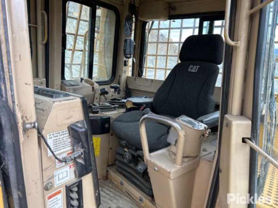 1998年卡特彼勒D8R