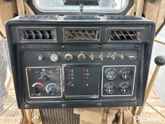 1998年卡特彼勒D8R