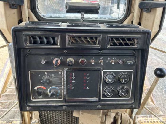 1998年卡特彼勒D8R