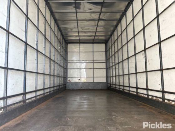 2021年式 日野FD500