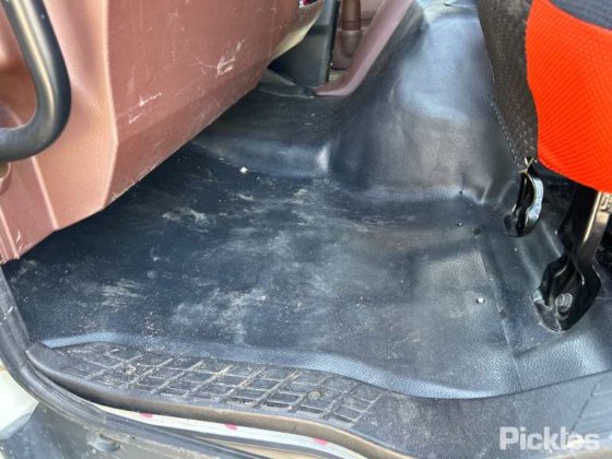 2021年式 日野FD500