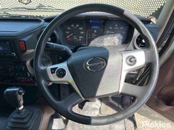 2021年式 日野FD500