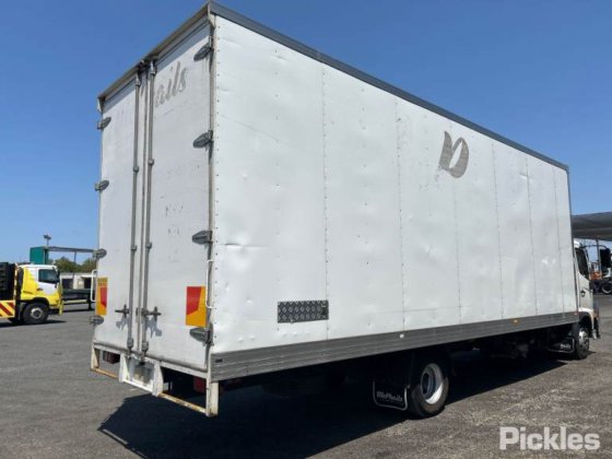 2021年式 日野FD500