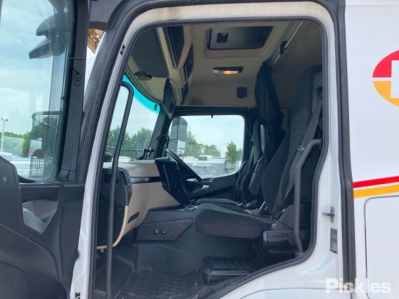 2022 メルセデス ベンツ アクトロス 2646