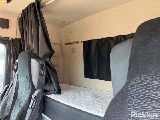 2022 メルセデス ベンツ アクトロス 2646