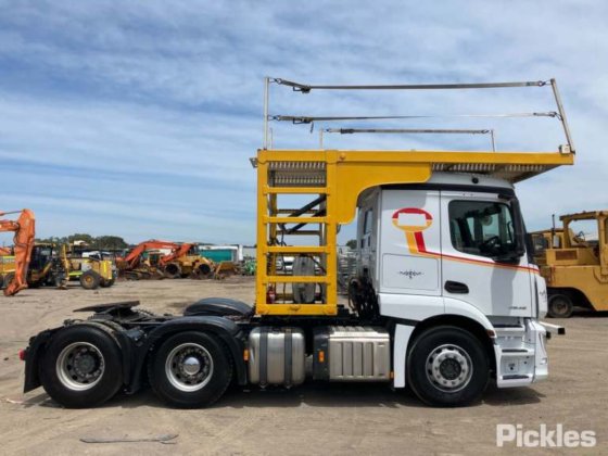 2022 メルセデス ベンツ アクトロス 2646