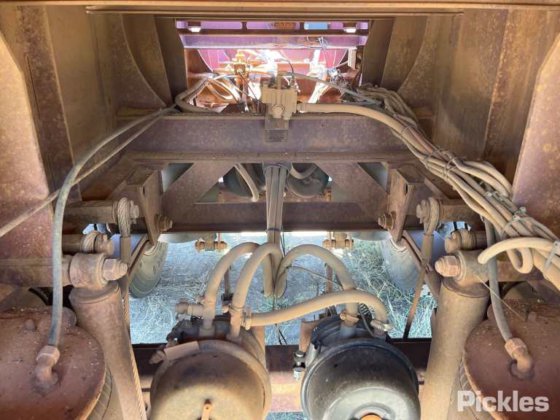 2017 Barker 重型三轴卡车