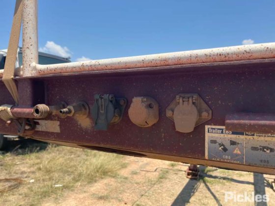 2017 Barker 重型三轴卡车