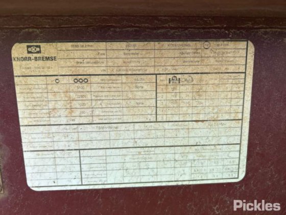 2017 Barker 重型三轴卡车