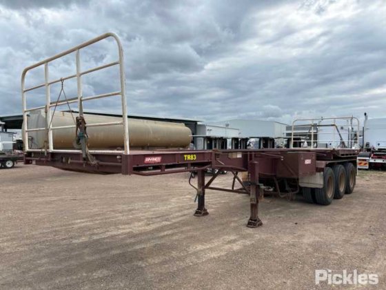 2017 Barker 重型三轴卡车