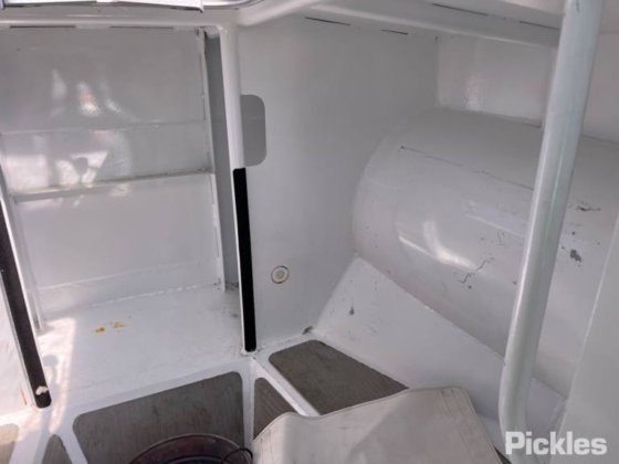 2010年スウィフト・マリン