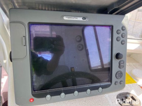 スウィフト・マリン