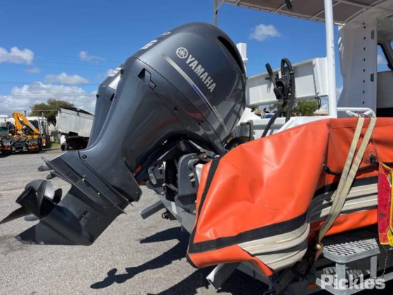 スウィフト・マリン