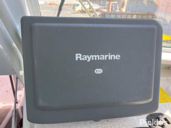 スウィフト・マリン