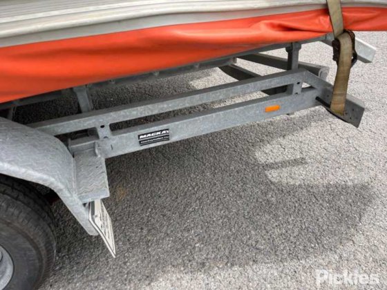 スウィフト・マリン