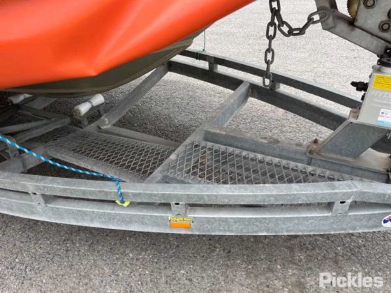 スウィフト・マリン