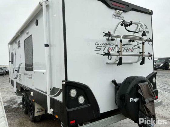 2017年式ジェイコ スタークラフト アウトバック