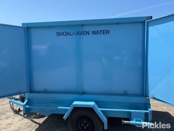 1998年南海岸拖车