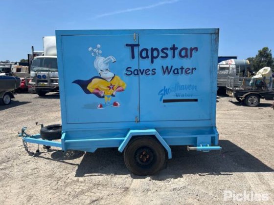 1998年南海岸拖车