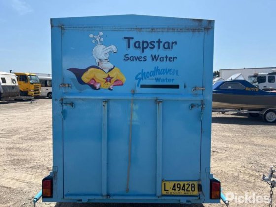 1998年南海岸拖车