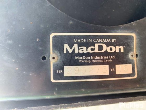 2016 MacDon FD75D Flexdraper