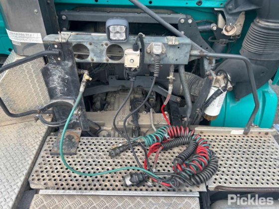 2011 梅赛德斯·奔驰 Actros 2644