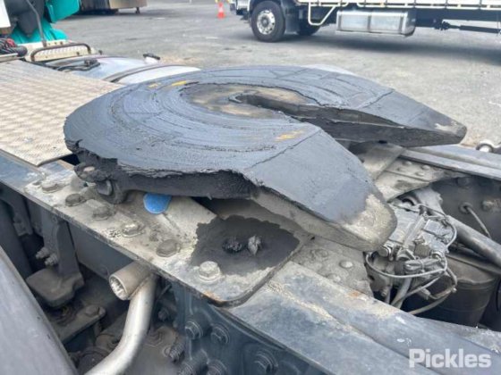 2011 メルセデス ベンツ アクトロス 2644