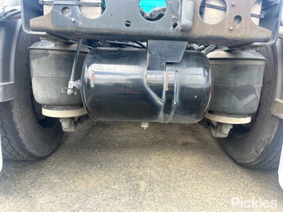 2011 メルセデス ベンツ アクトロス 2644