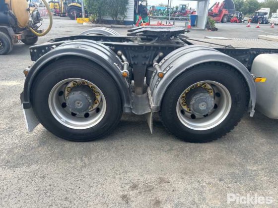 2011 梅赛德斯·奔驰 Actros 2644