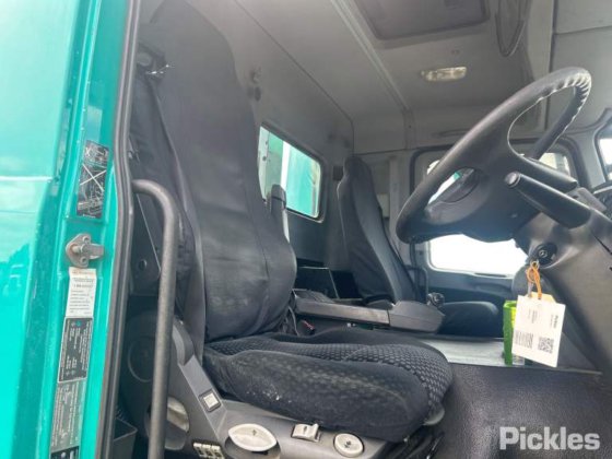 2011 梅赛德斯·奔驰 Actros 2644