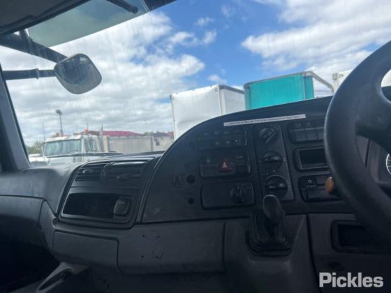 2011 梅赛德斯·奔驰 Actros 2644