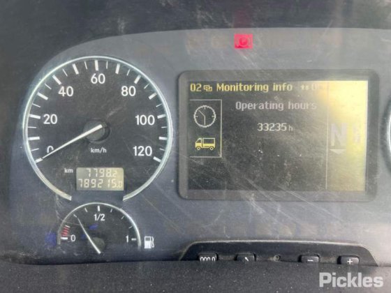 2011 梅赛德斯·奔驰 Actros 2644