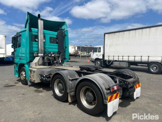 2011 梅赛德斯·奔驰 Actros 2644