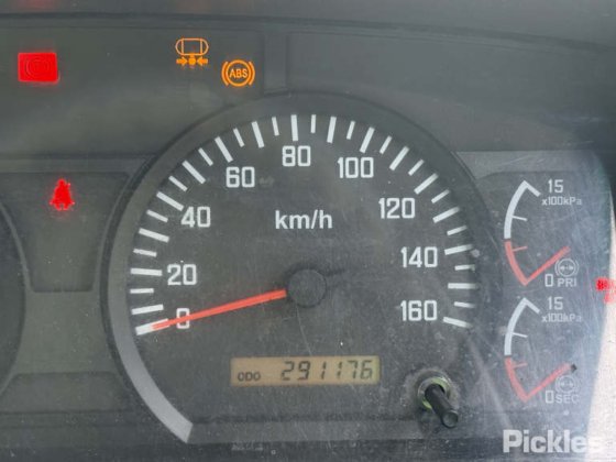 2012年いすゞ FSR700