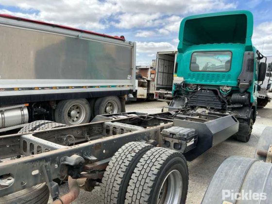 2012年いすゞ FSR700