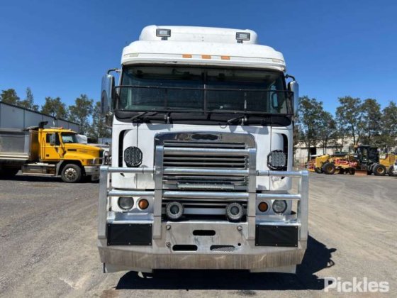 2004年式フレイトライナー・アーゴシー