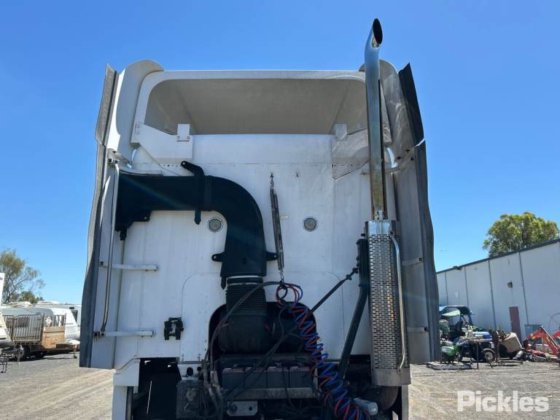 2004年式フレイトライナー・アーゴシー