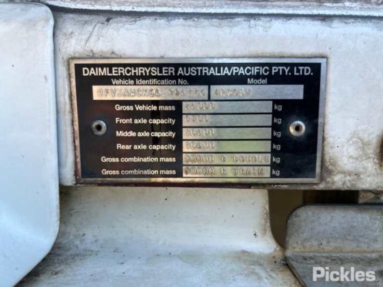 2004年式フレイトライナー・アーゴシー