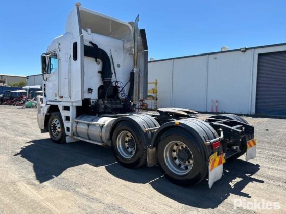 2004年式フレイトライナー・アーゴシー